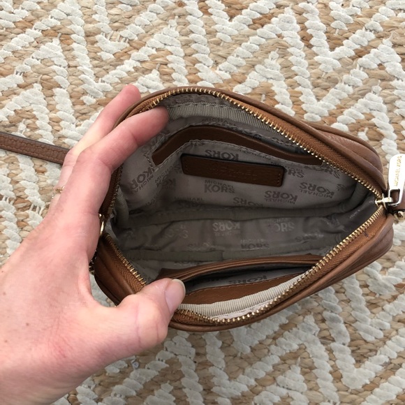 Michael Kors Crossbody Bag - Picture 4 of 5